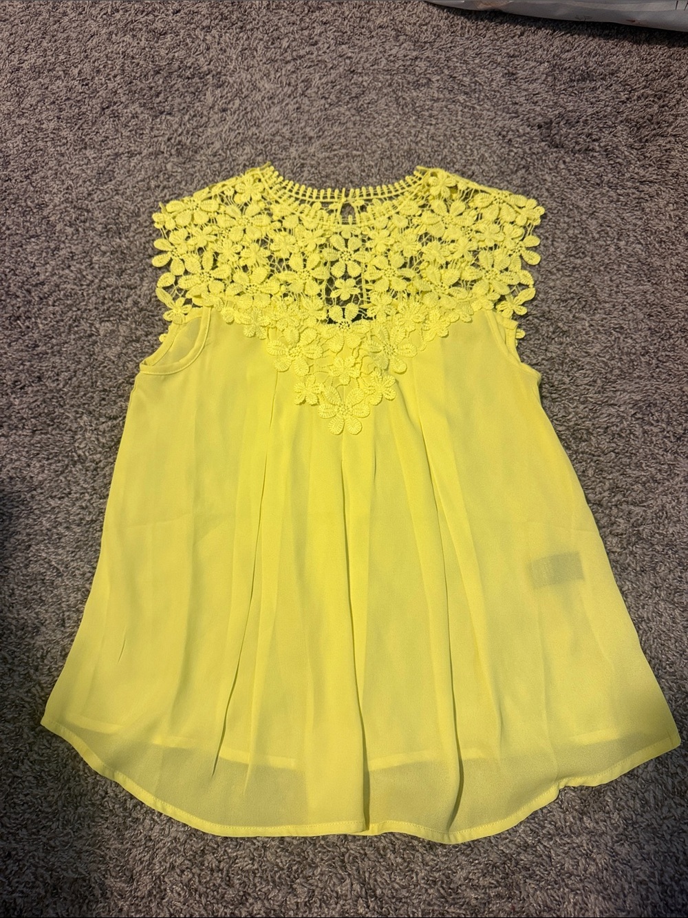 Sleeveless Yellow Crochet Yoke Blouse